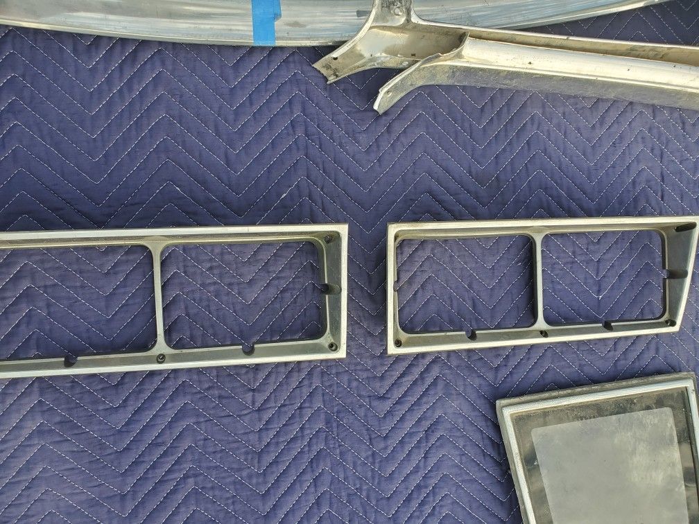 Oldsmobile Cutlass Headlight Bezels Original See Pictures