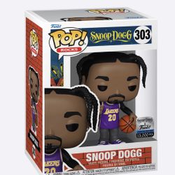 Funko Snoop Dogg Purple Lakers Jersey