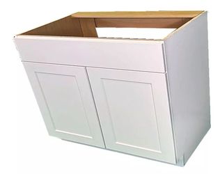 (Wholesale) Royal Cabinets  36 x 34.5 x 21D in. Shaker Vanity Base Cabinet in White