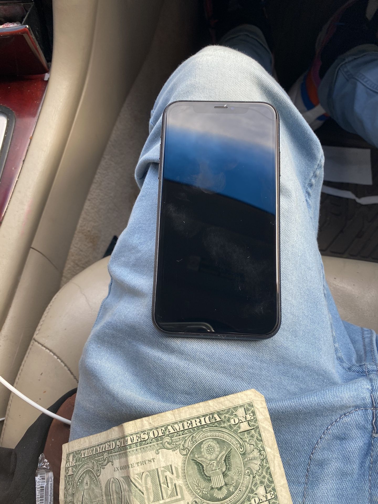 iPhone XR