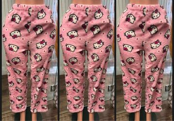 New women’s sweatpants size medium