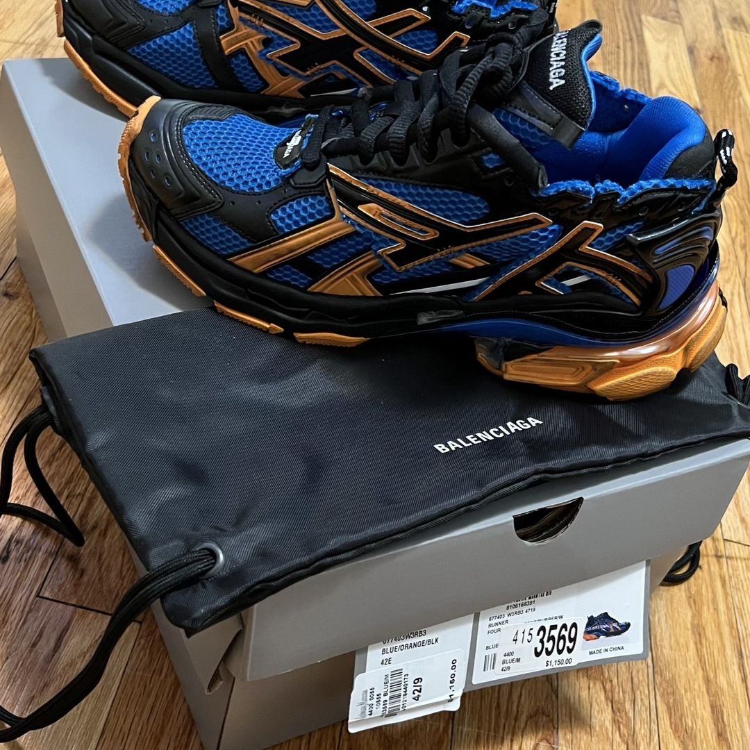 Balenciaga Runner Size 42 for Sale in Jersey City, NJ - OfferUp