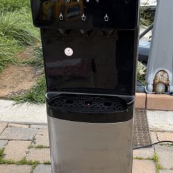 Avalon Bottom Loading Water Cooler Dispenser Intermittent Cold Water Freeze Up