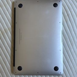 MacBook Air A 1465
