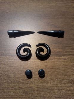 00 Gauge Tapers & Plugs-$10 set