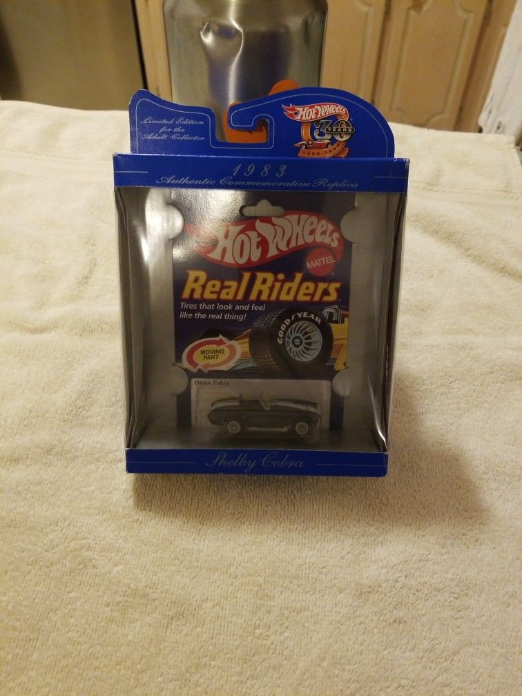 Hot Wheels 30th Anniversary Shelby Cobra