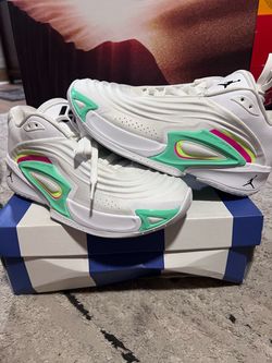 Jordan Dragonfly Basketball Sneakers