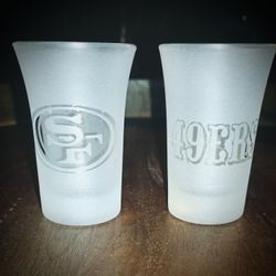 San Francisco 49ers Shot Glasses Christmas Gift Set