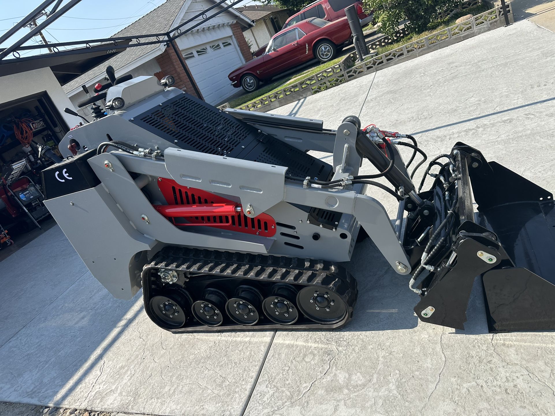 New skid steer with kubota diesel D1105 engine with joy stick control. Very smooth operation. Try before you buy. Pick up or delivery available for ex