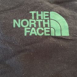 Men’s medium north face long sleeve