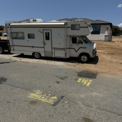RV / Will Consider Trades / Registration Current 