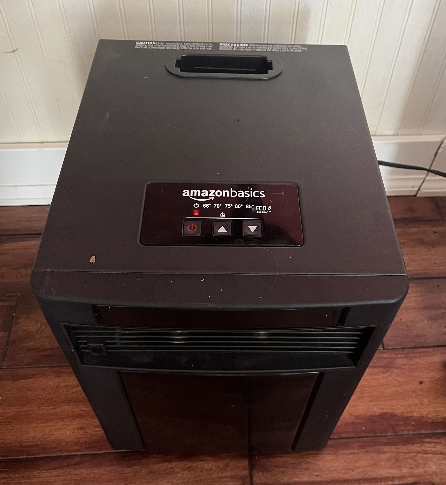 AmazonBasics Portable Space Heater (Model: DF1515).