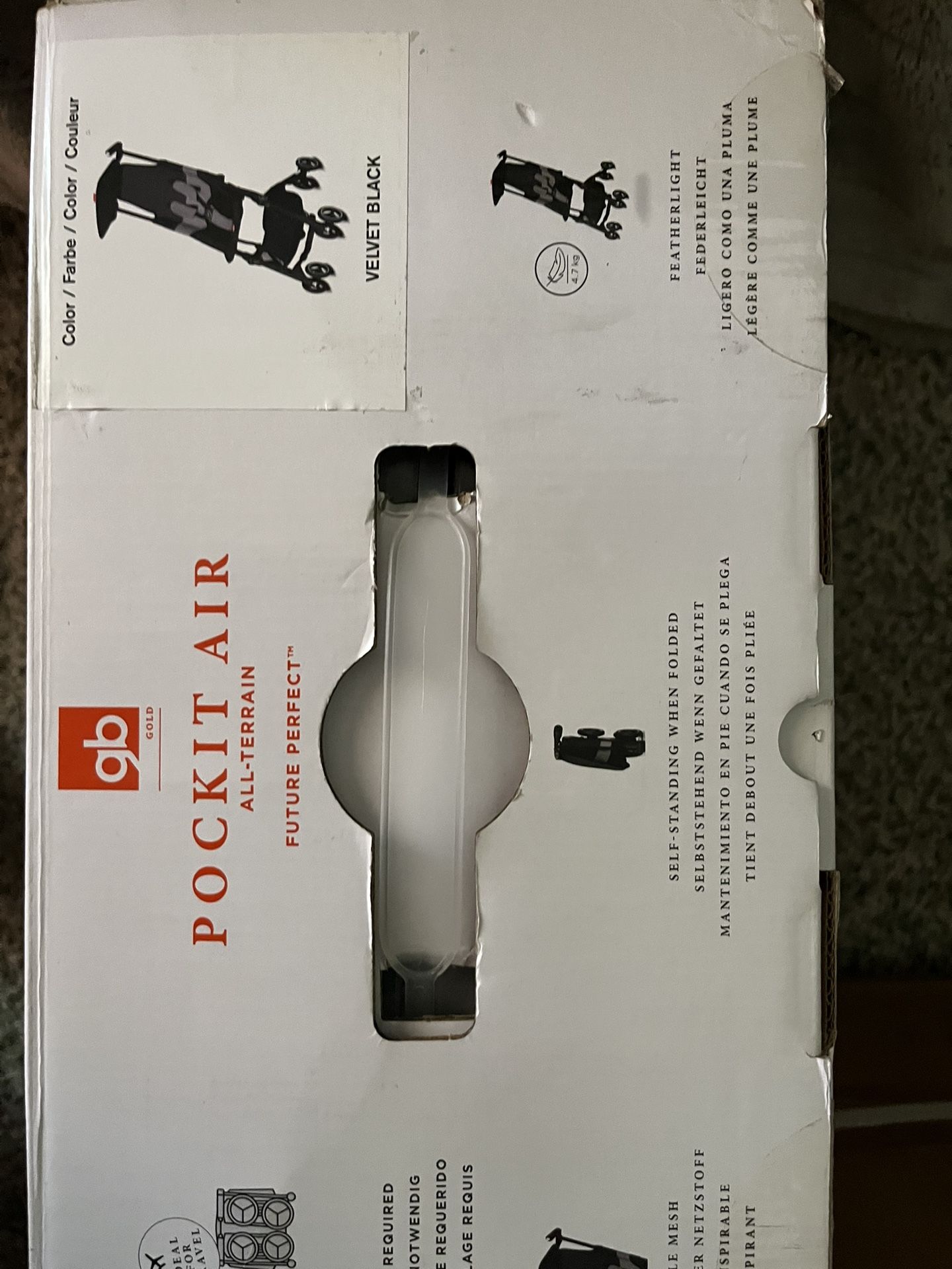 Light Weight And Compact Stroller
