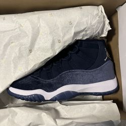 Jordan 11 Retro Navy Blue Size 9 Women 