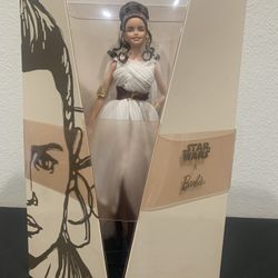 Barbie Star Wars X-Barbie Rey Limited Edition New Box GLY28