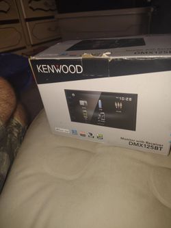 Kenwood double din stereo