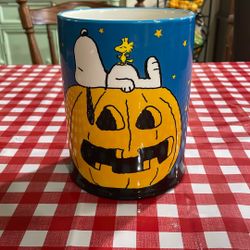 Snoopy Jar