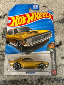 💥 Hot Wheels ‘67 Chevy Camaro Diecast- 👀 LQQK! 💥