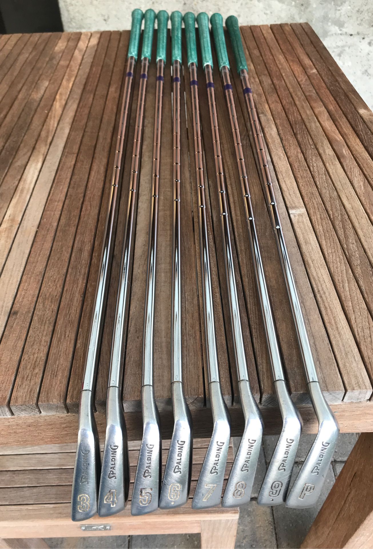 Spalding XL4 golf club irons set