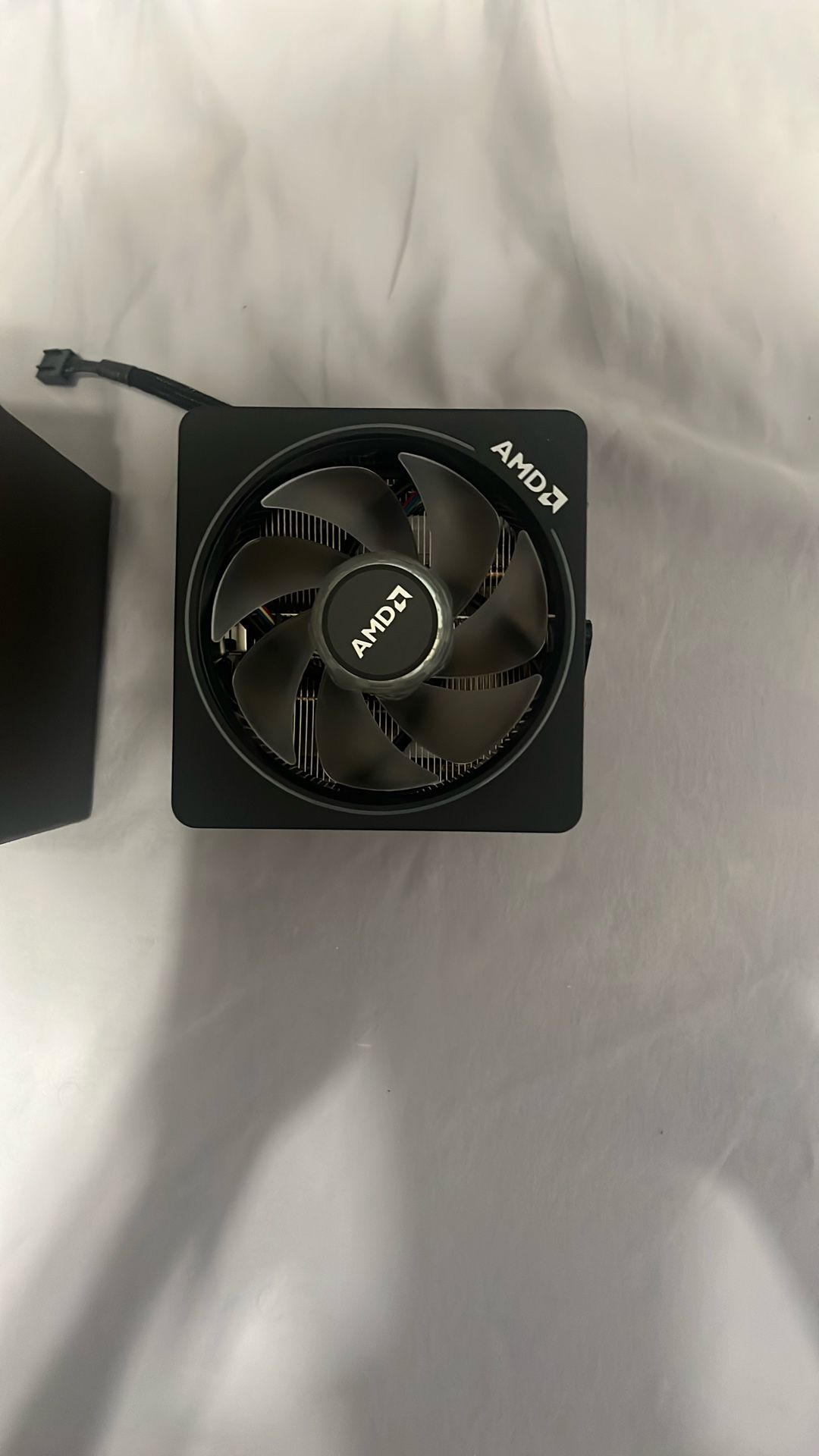 AMD Wraith Stealth RGB cpu cooler