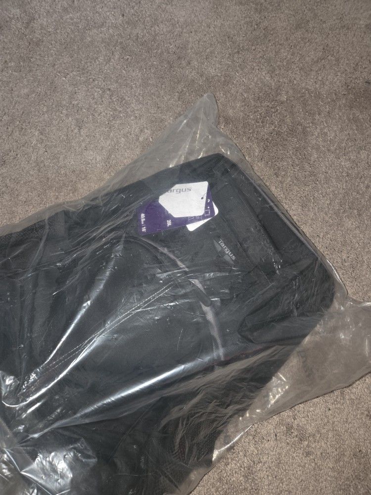 Targus Rolling Backpack