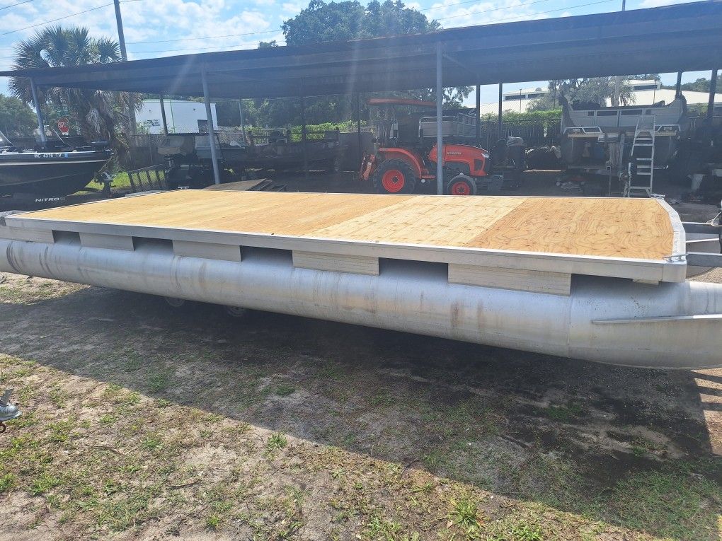 Floating Dock Or Work Barge
