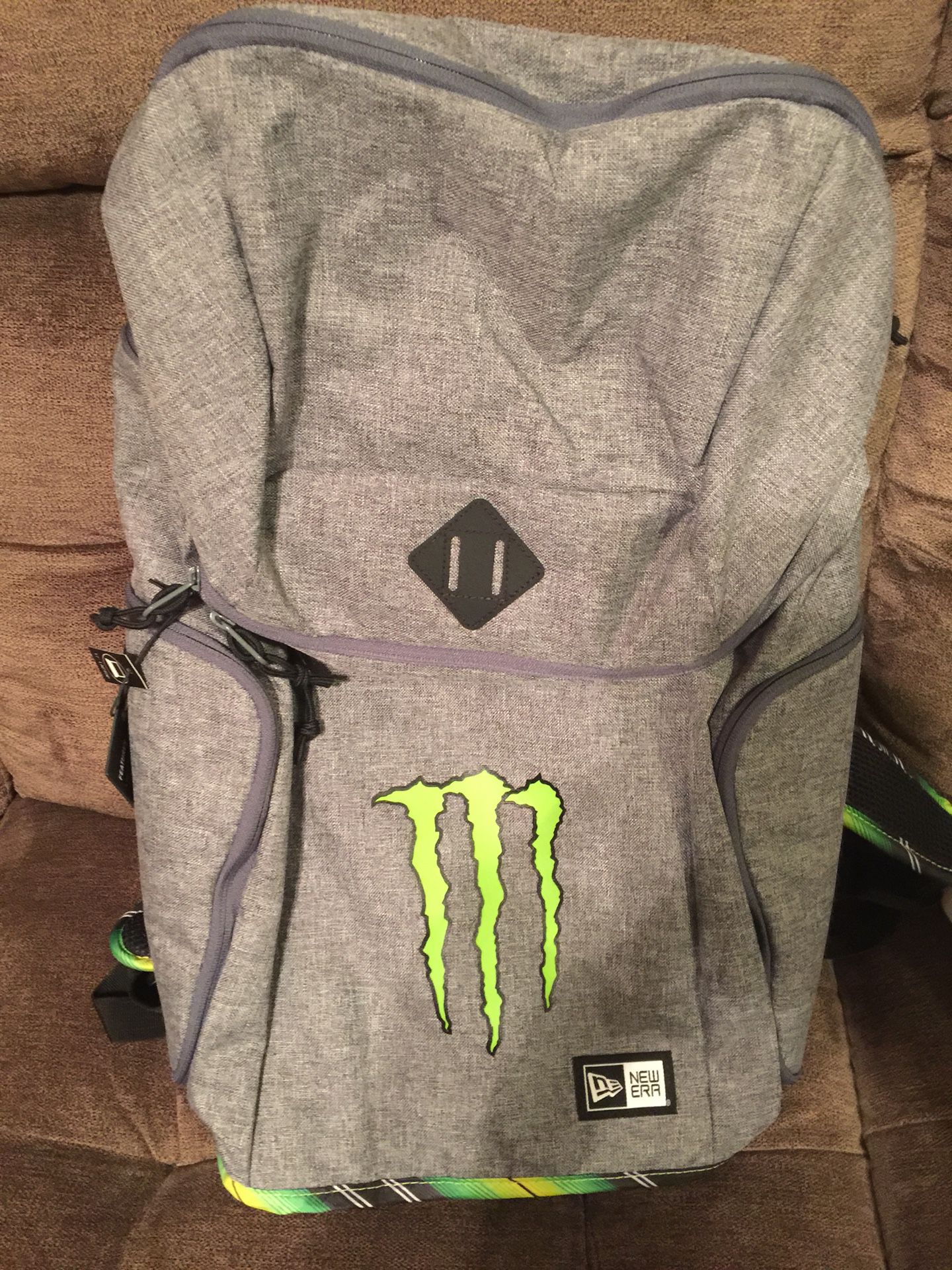 New Era Monster Backpack With Cap Protector Pack for Sale in Oak Lawn, IL -  OfferUp