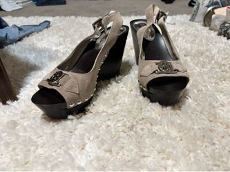 Women’s Michael Kors Suede Studded Wedge Sandals - Size 9.5M