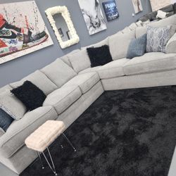 Lite Grey Sectional 