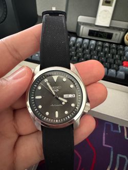 Seiko SRPE51 “Dresskx”