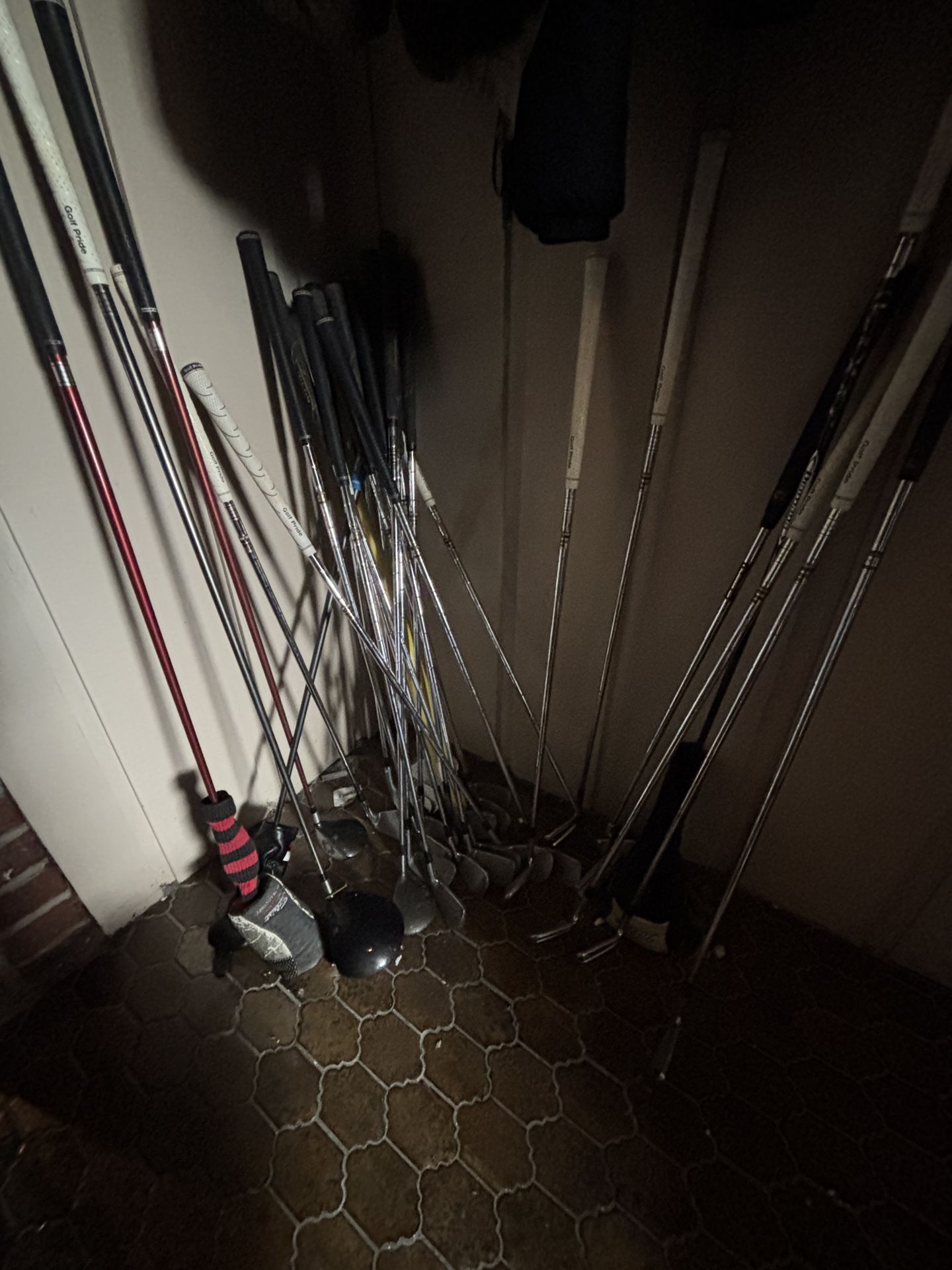 Titliest Left Handed Clubs