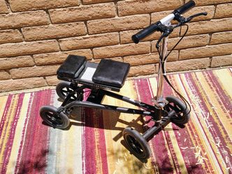 TLC Turning Leg Caddy – Knee Scooter (Excellent Condition)