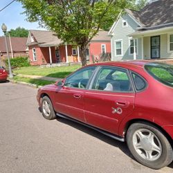 1998 Ford Taurus