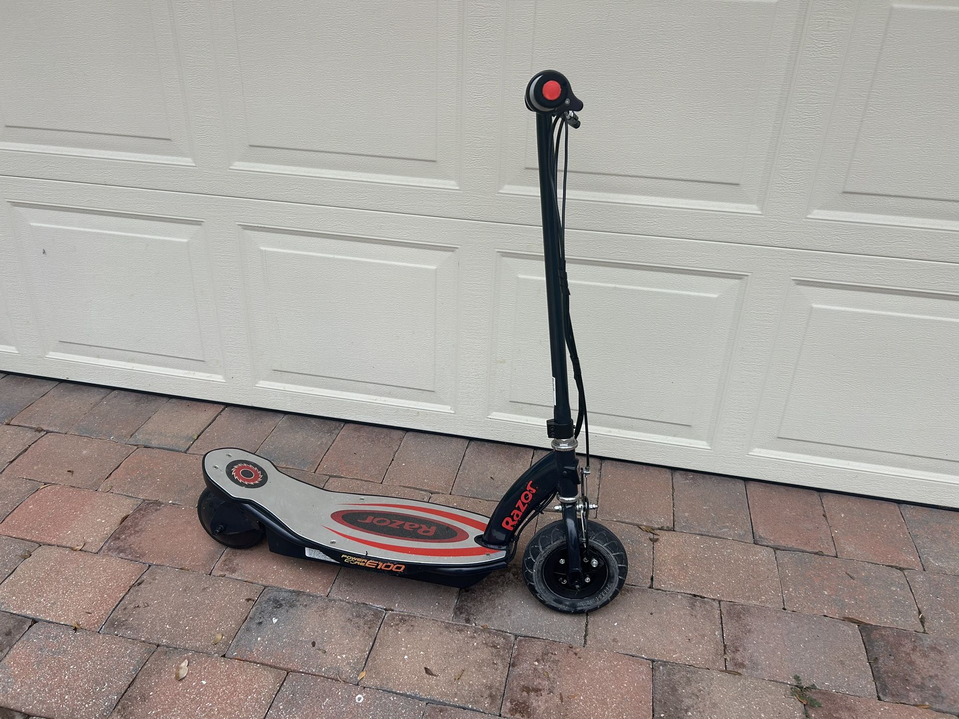 Razor Electric Scooter 24v Needs Batteries And Charger