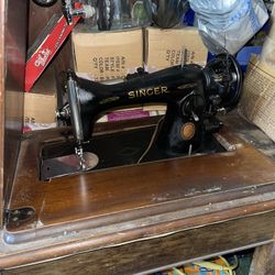 Singer Sewing Machine Antique