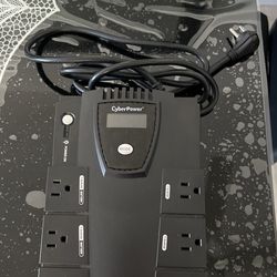 Cyber Power 600VA