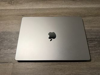 2023 MacBook Pro M2, 16 GB 14-inch