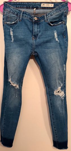 Distressed Denim Women’s Jeans – Sizes 7 & 9($10 Each)