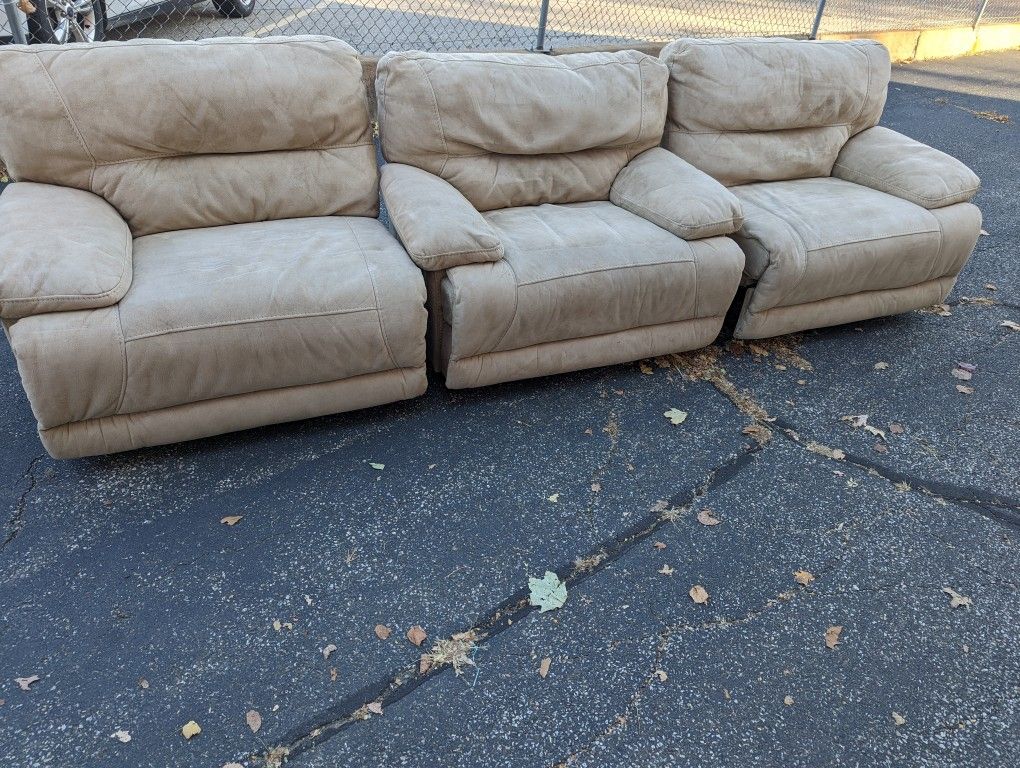 Couch Recliners