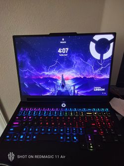 Legion PRO 7i 2025 RTX 5070ti 32GB RAM Black