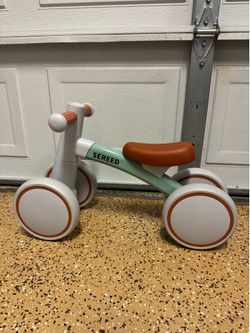 Toddler balance bike