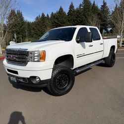 2012 GMC Sierra 3509 HD Denali 