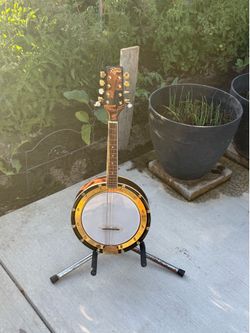 Vintage banjo  🪕.   8 string
