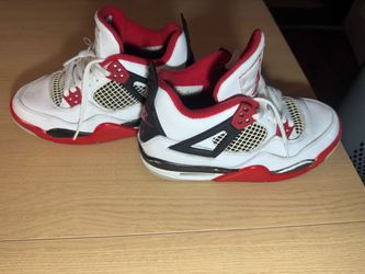 Jordan Retro 4 sneakers Sz 4.5