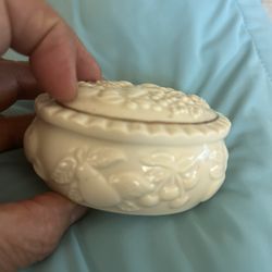 LENOX TRINKET BOX $40.00