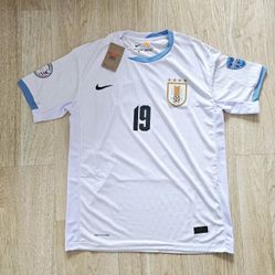 New Uruguay White SoccerJersey Sizes  Xl Valverde Or Nuñez