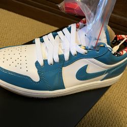 White/Teal Jordan 1 Low-Size 7.5