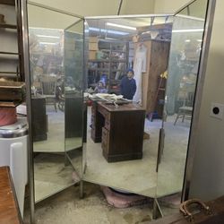 Giant Trifold Mirror 