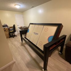 multi-game table