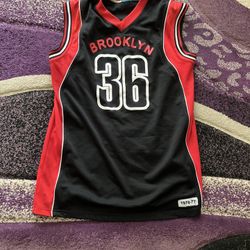 XL Black And Red Nike Brooklyn Nets Jersey 